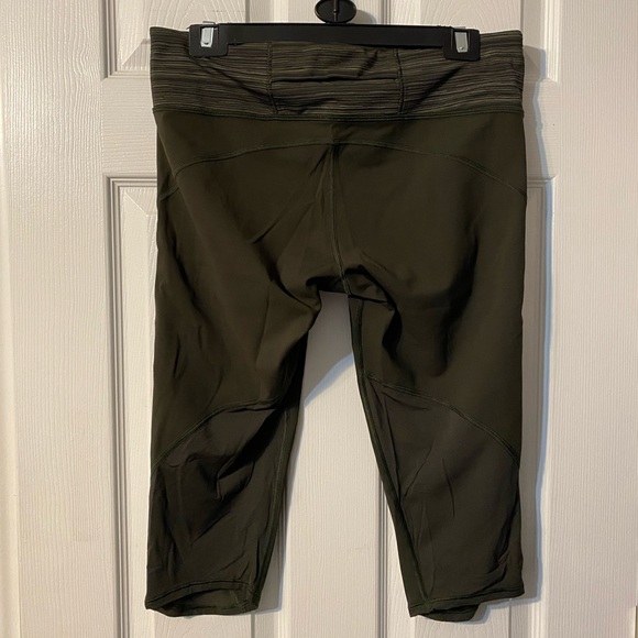 Lululemon tights - Picture 2 of 4